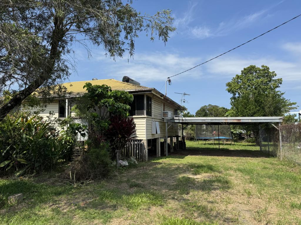 12 Pelican St, Innisfail, QLD 4860