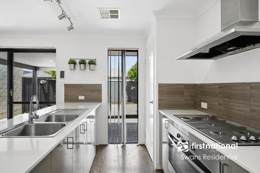 27 Roundhill Rd, Aveley, WA 6069
