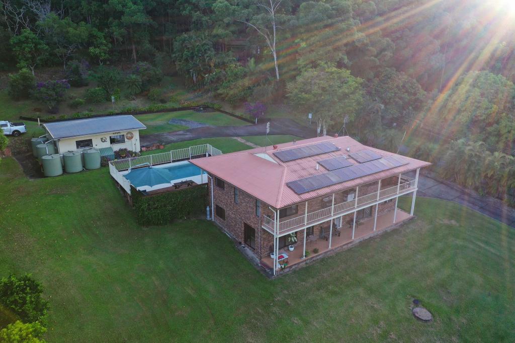 202 Petrie Creek Rd, Rosemount, QLD 4560