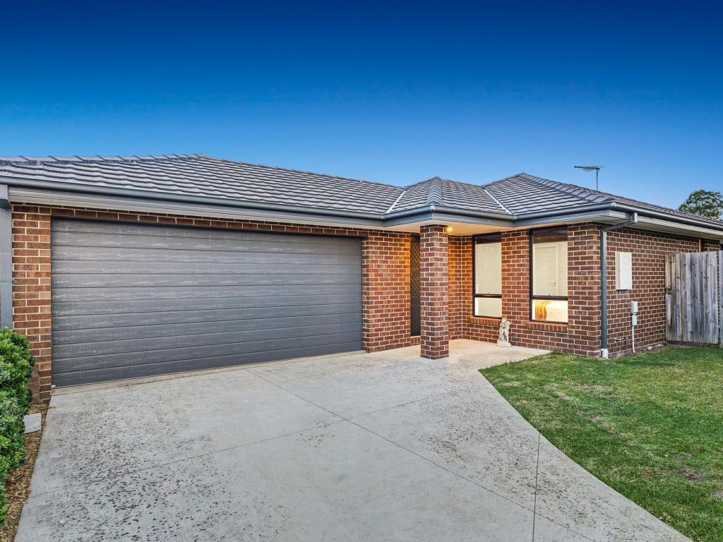 27 Charles St, Koo Wee Rup, VIC 3981
