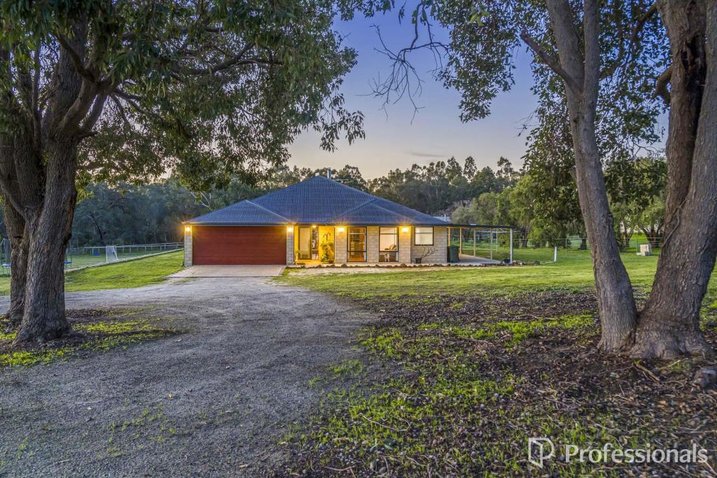 22 Butter Gum Cl, Serpentine, WA 6125