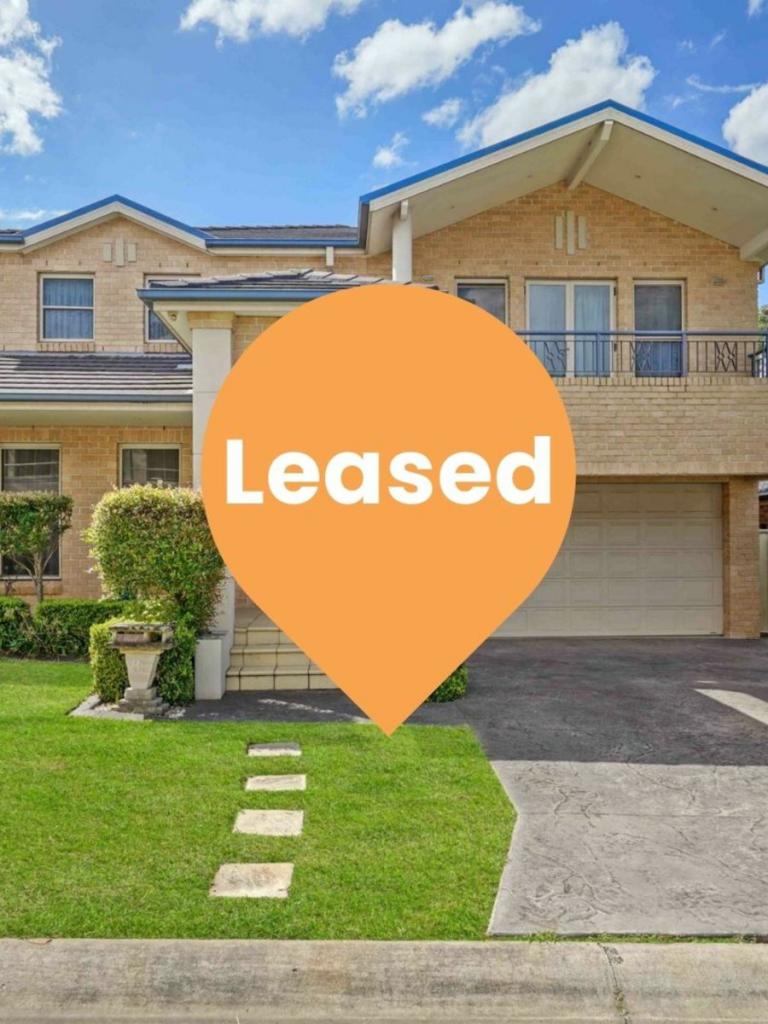 8b Streeton Pl, Casula, NSW 2170