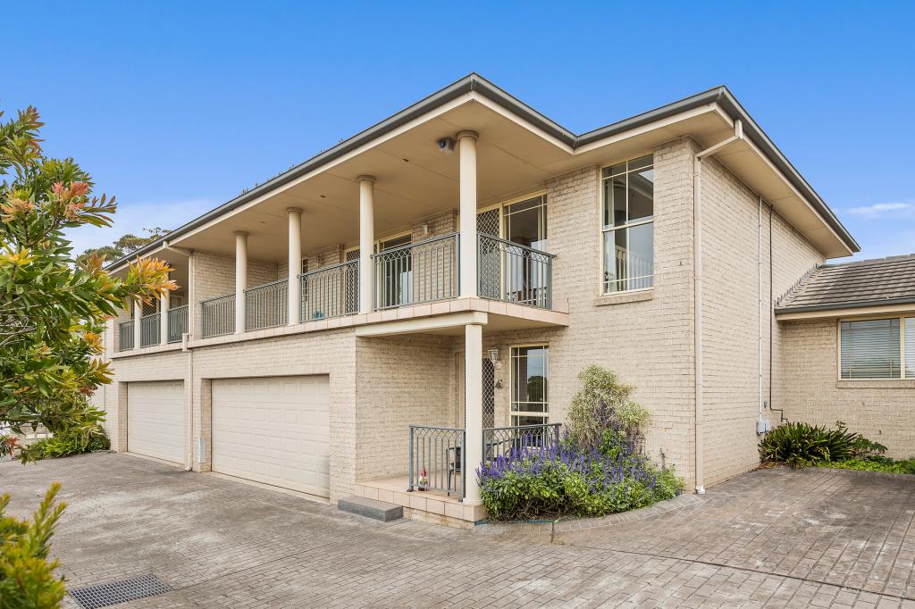 2/36 Bridge St, Coniston, NSW 2500