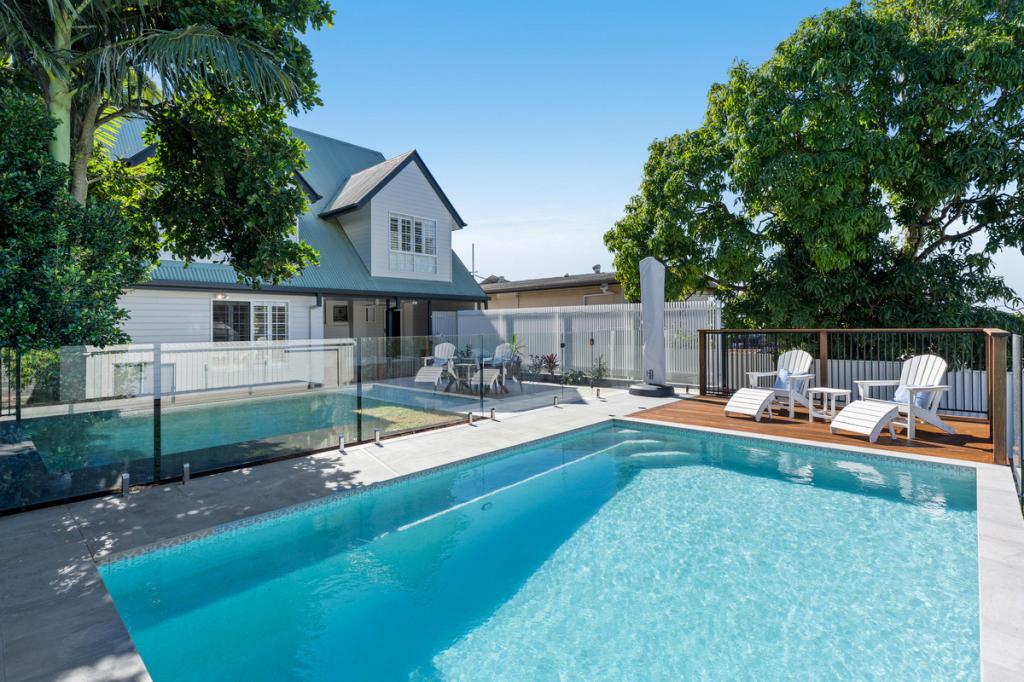 19 Roger St, Birkdale, QLD 4159
