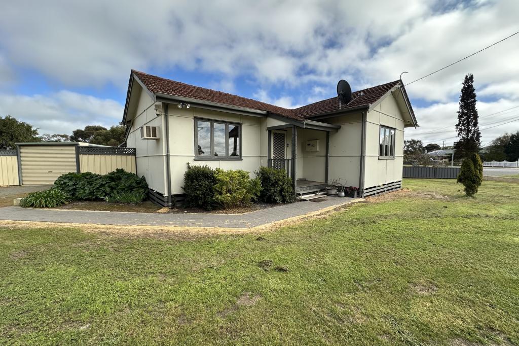 83 Yougenup Rd, Gnowangerup, WA 6335