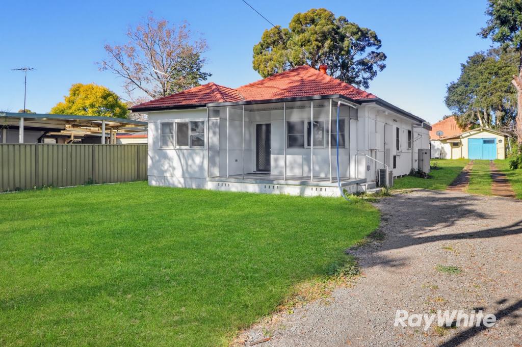 38 Adelaide St, Oxley Park, NSW 2760