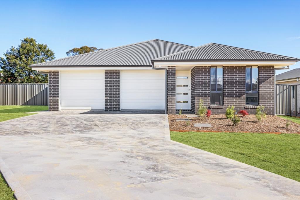 2/15 Jersey Cl, Calala, NSW 2340
