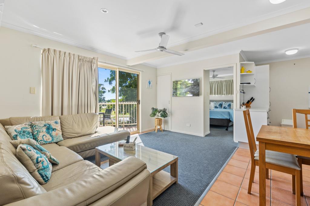 6/4 DOUBLE ISLAND DR, RAINBOW BEACH, QLD 4581
