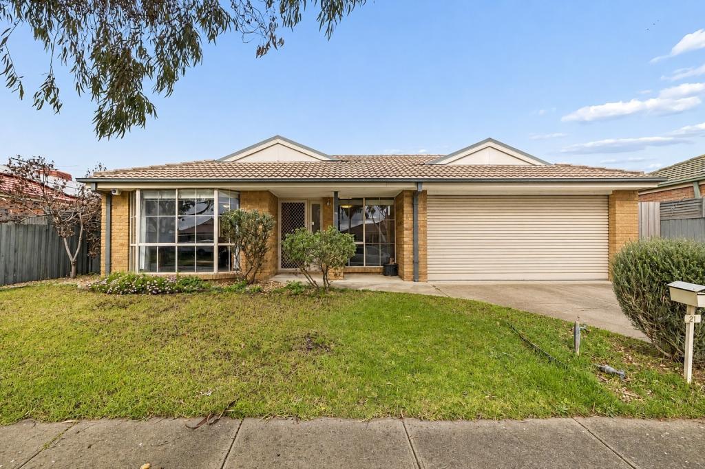 21 FAIRHAVEN BVD, CRANBOURNE WEST, VIC 3977