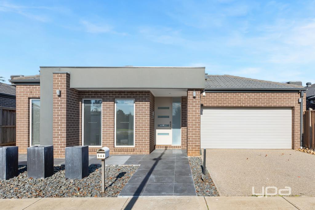 566 Hume Dr, Fraser Rise, VIC 3336