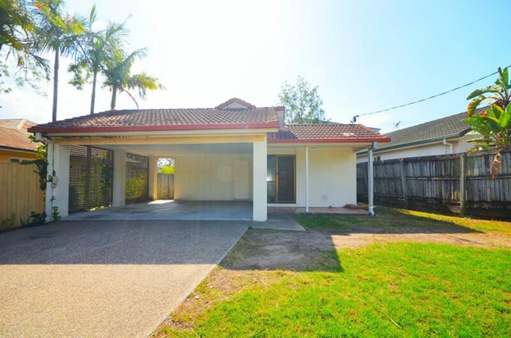 30 Troughton Rd, Sunnybank, QLD 4109