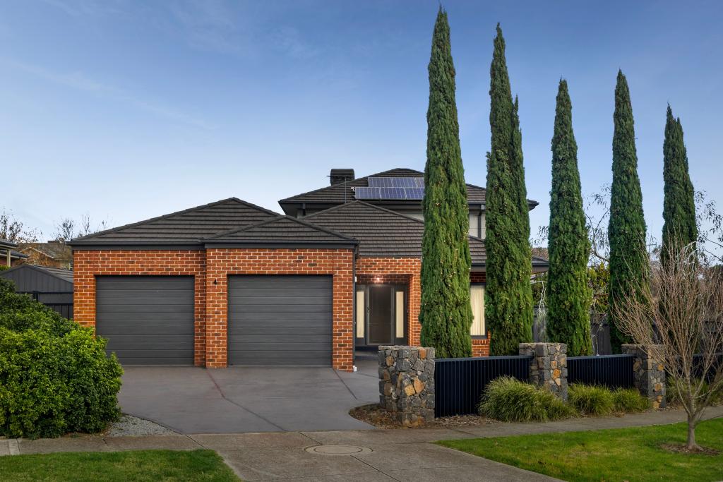 33 THE AVENUE, SUNBURY, VIC 3429