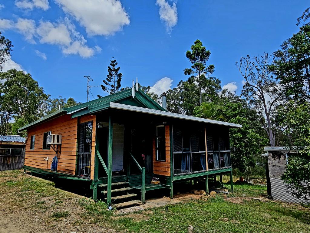 50 Bradford Rd, Glenwood, QLD 4570