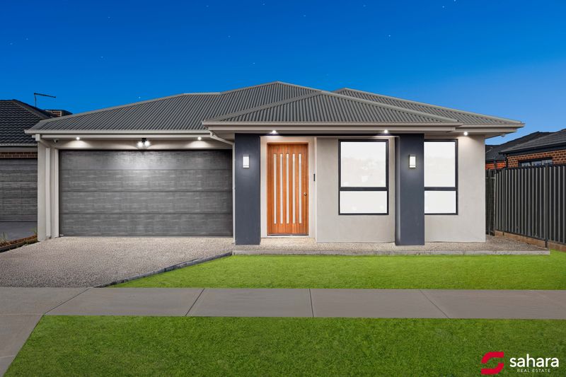 33 Runnel St, Sunbury, VIC 3429