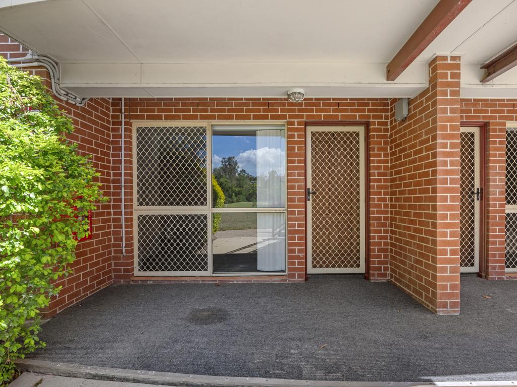 4/173 Warwick Rd, Churchill, QLD 4305