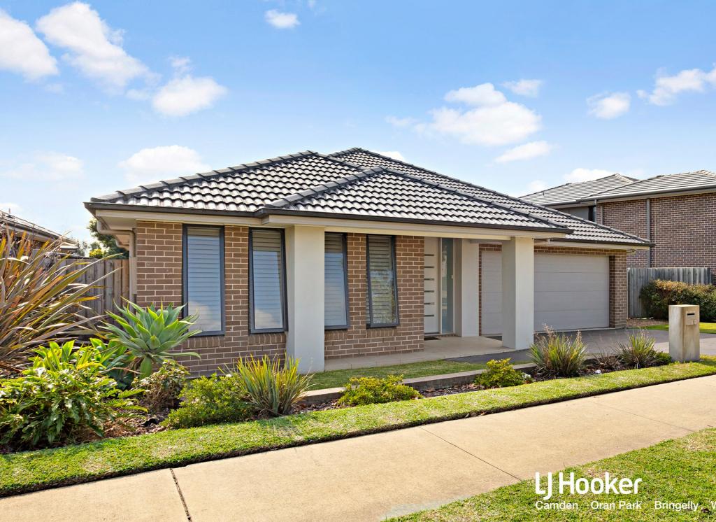 121 SKAIFE ST, ORAN PARK, NSW 2570