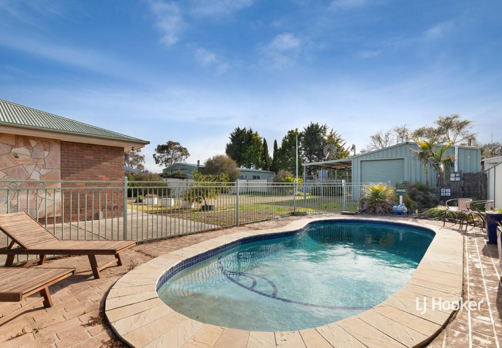 11 Mccarthy Ct, Wallan, VIC 3756