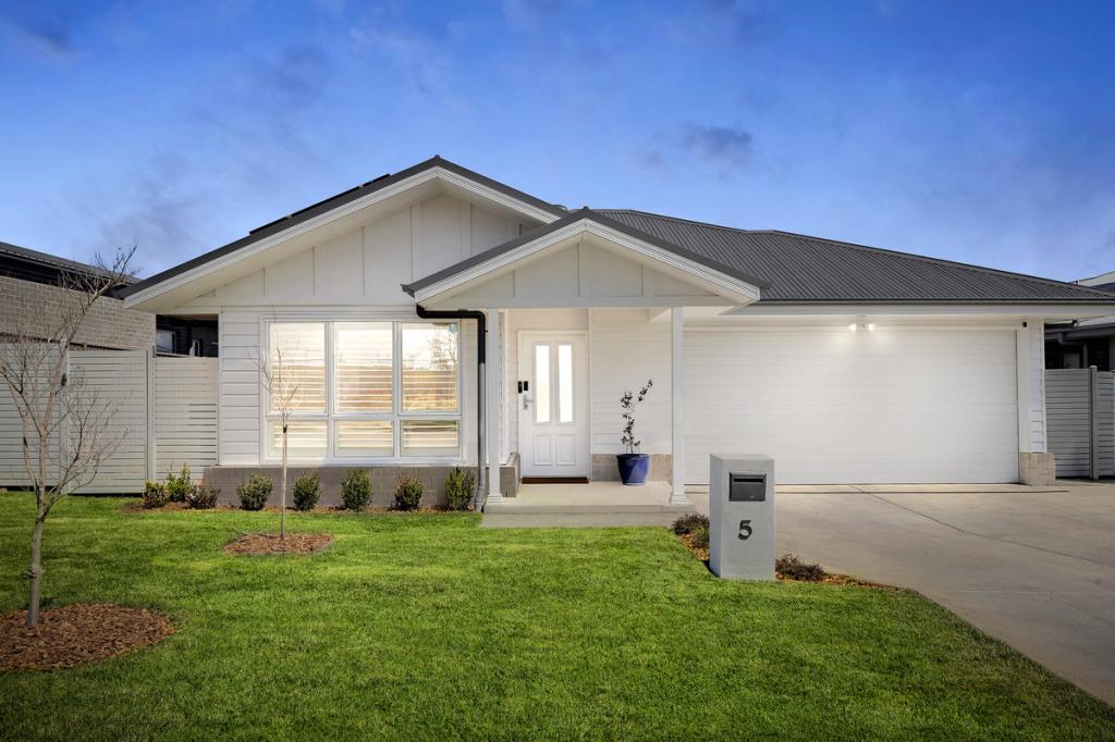 5 Sherrard Cres, Macnamara, ACT 2615