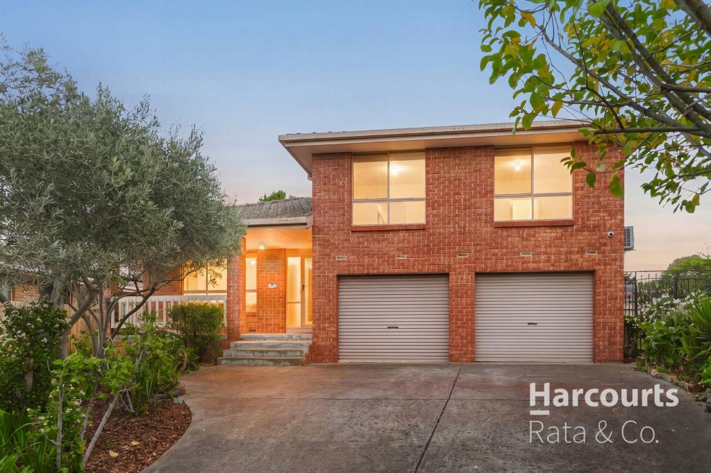 11 TURTUR CL, MILL PARK, VIC 3082