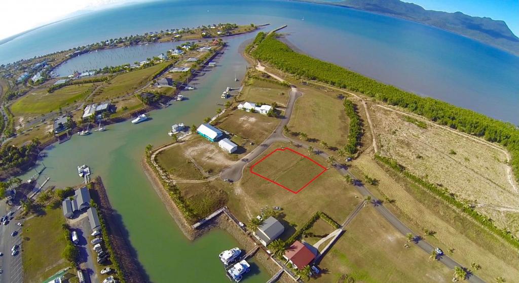 39 Trade Winds Dr, Cardwell, QLD 4849