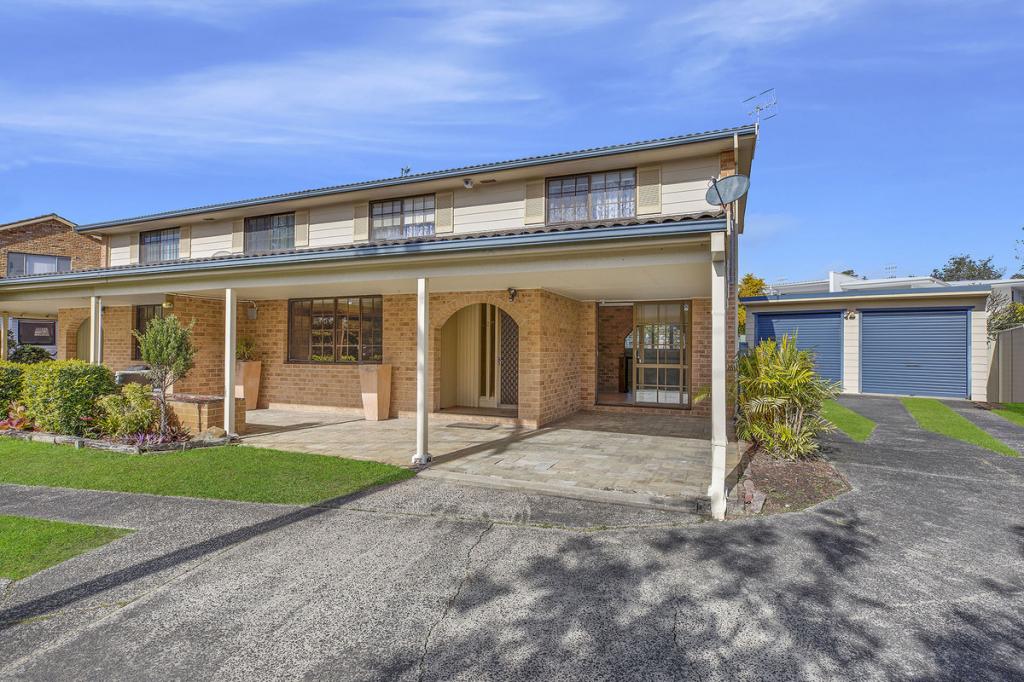 2/49 Thelma St, Toowoon Bay, NSW 2261