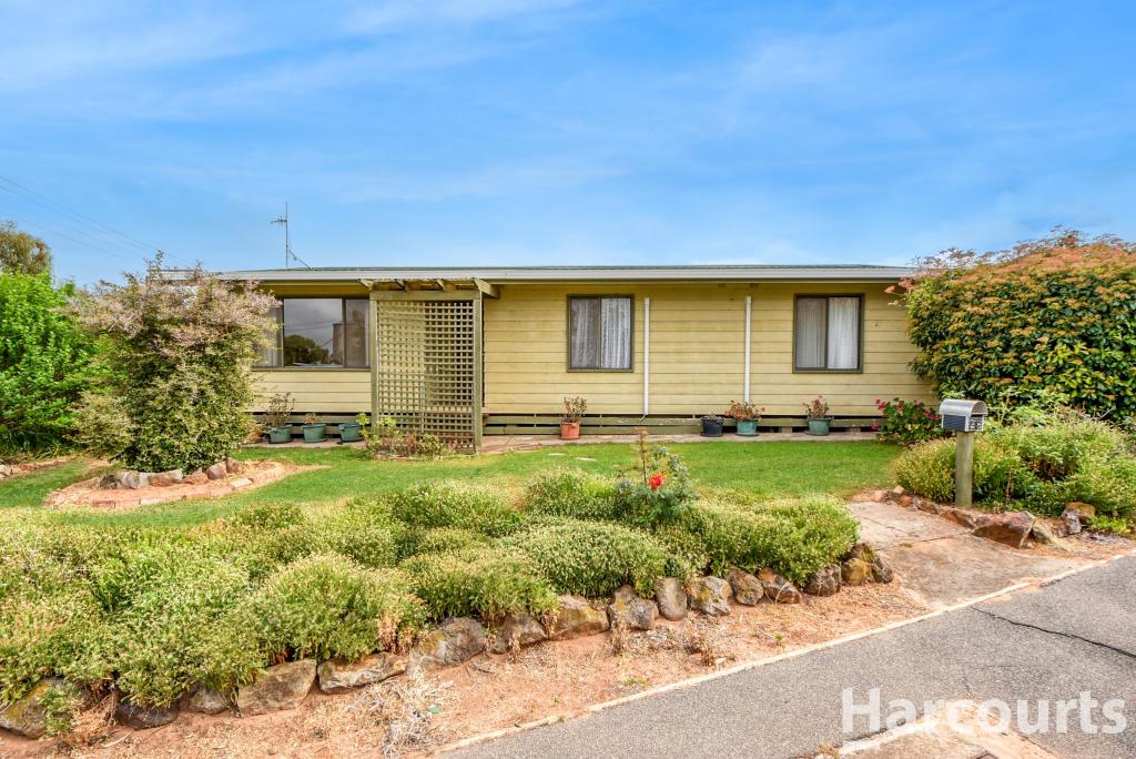 28 Dennys St, Hopetoun, VIC 3396