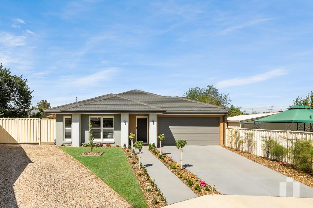 8 Ridd Dr, Seymour, VIC 3660