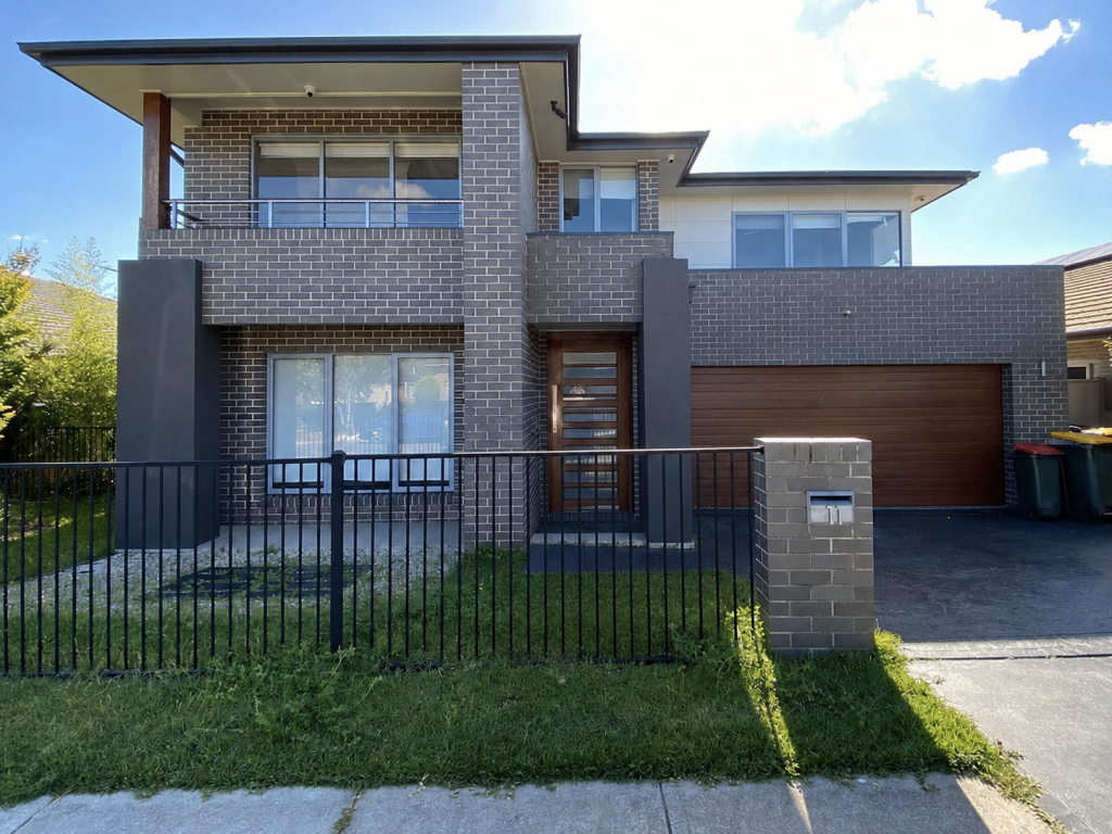 11 Redcap St, Spring Farm, NSW 2570