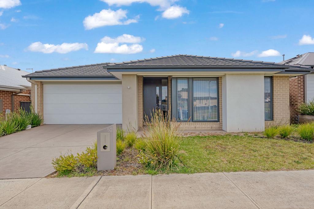 52 Yaralla Cct, Clyde, VIC 3978