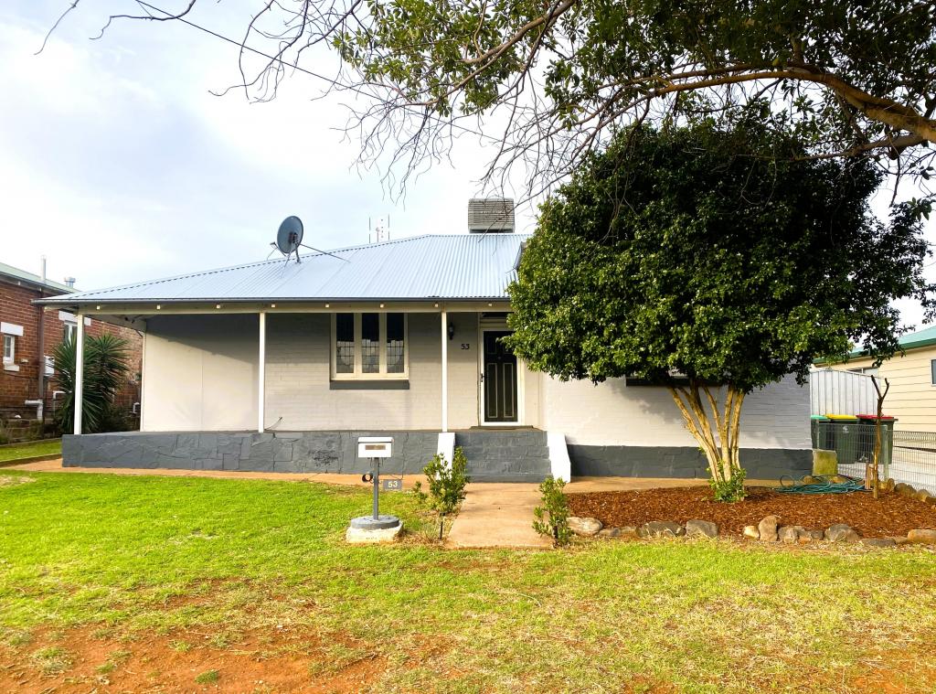 53 Albert St, Parkes, NSW 2870