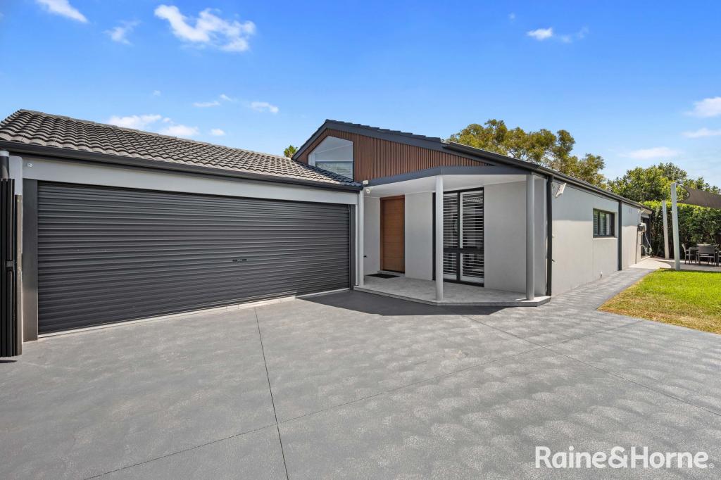 5 Roebuck Pl, Illawong, NSW 2234