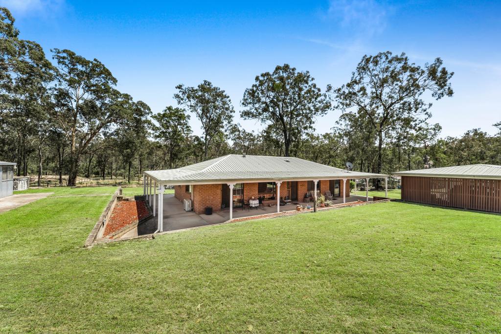 3 Australia Ii Dr, Kensington Grove, QLD 4341