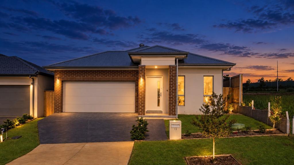 13 JULLAK ST, WILTON, NSW 2571