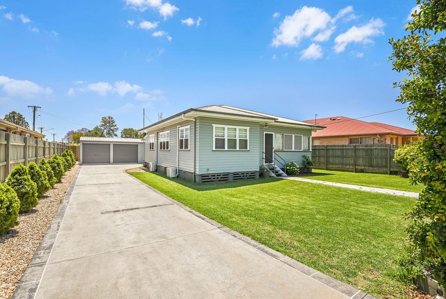 35 Tomkinson St, Wilsonton, QLD 4350