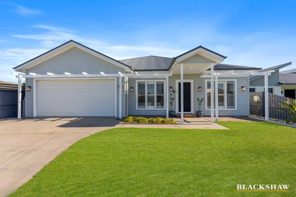 13 Bagarin Ave, Tomakin, NSW 2537