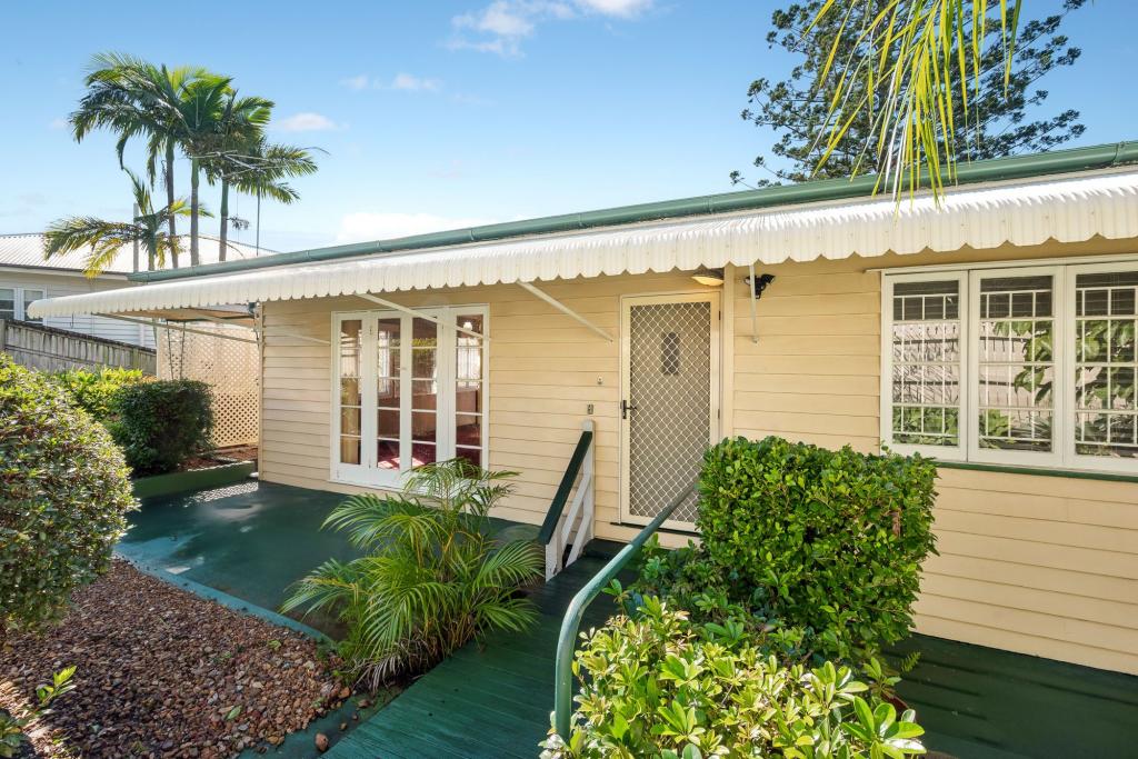 45 Wentworth Pde, Balmoral, QLD 4171