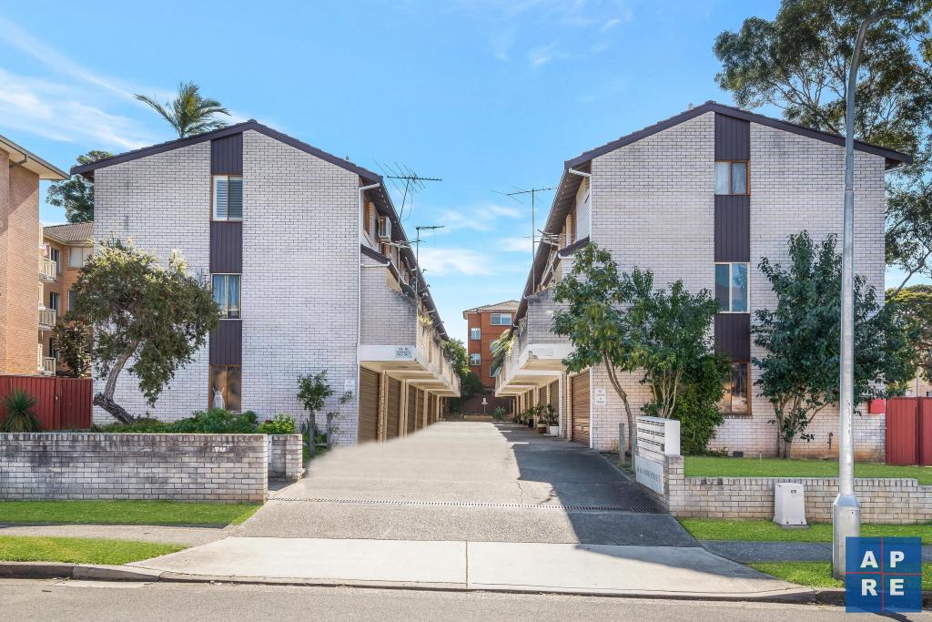 2/14 York St, Fairfield, NSW 2165