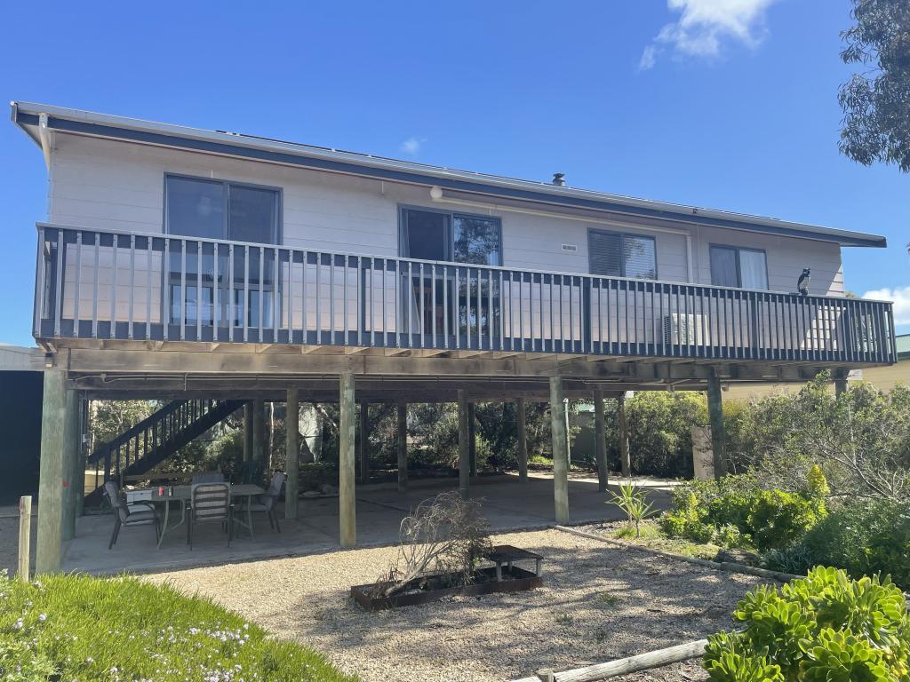 16 Templetonia Cres, Marion Bay, SA 5575