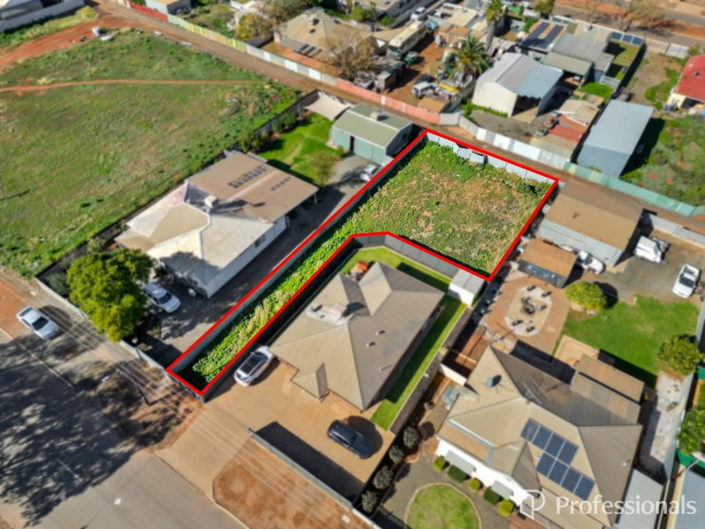 74A MILLEN ST, BOULDER, WA 6432
