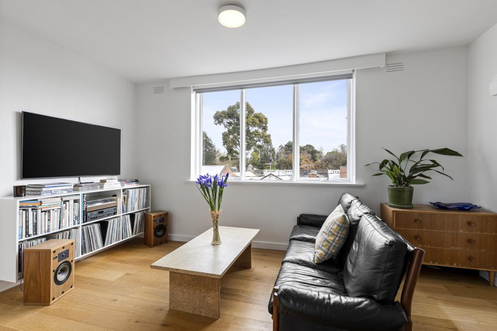 12/427 NICHOLSON ST, CARLTON NORTH, VIC 3054