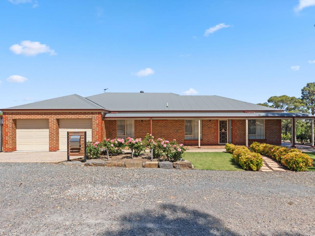 318 Pimpala Rd, Woodcroft, SA 5162