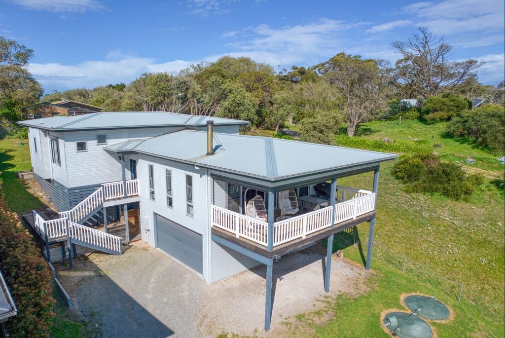 19 Merkani Ave, Venus Bay, VIC 3956