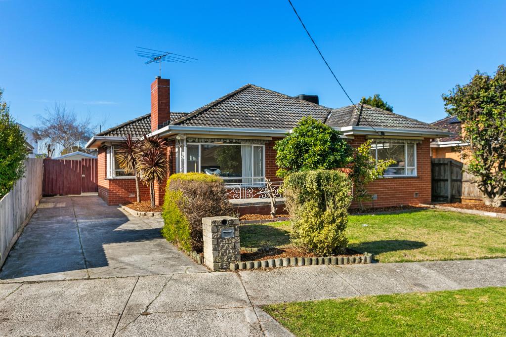 14 Scullin St, Altona, VIC 3018