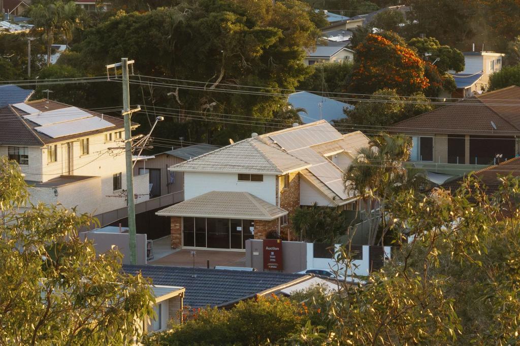 38 Morala Ave, Runaway Bay, QLD 4216