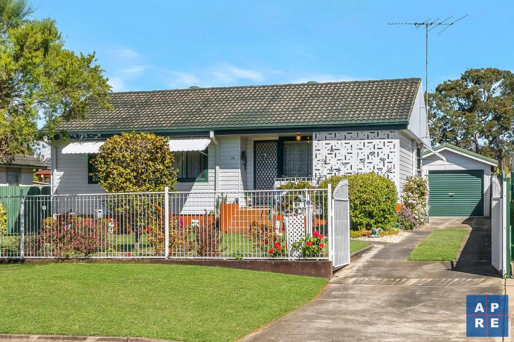 16 Eyre St, Smithfield, NSW 2164