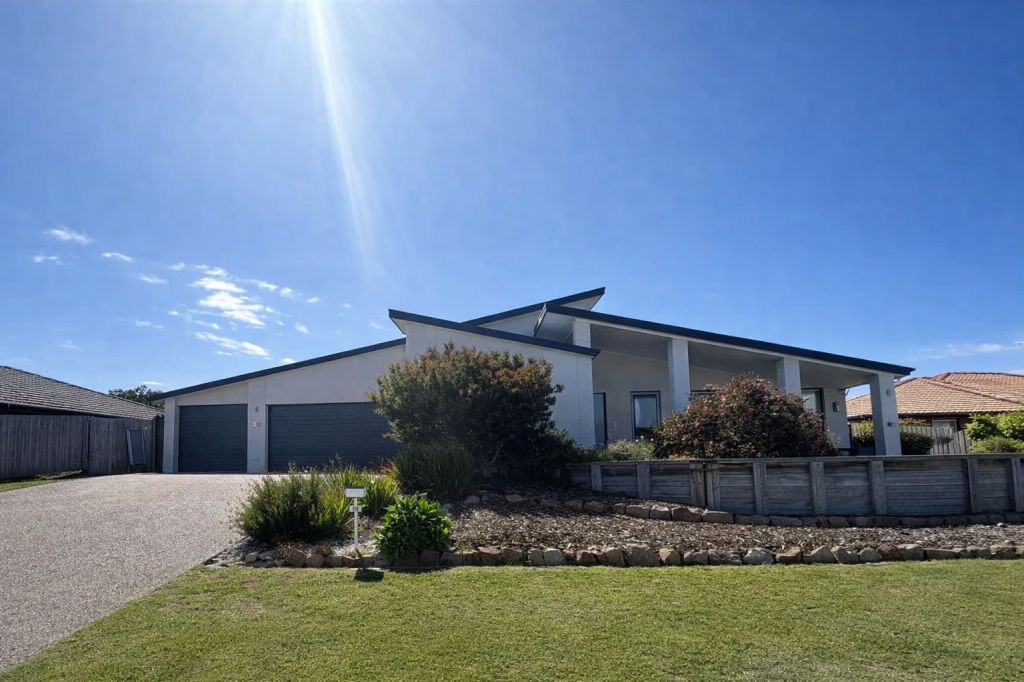 23 Norman Ct, Lakes Entrance, VIC 3909