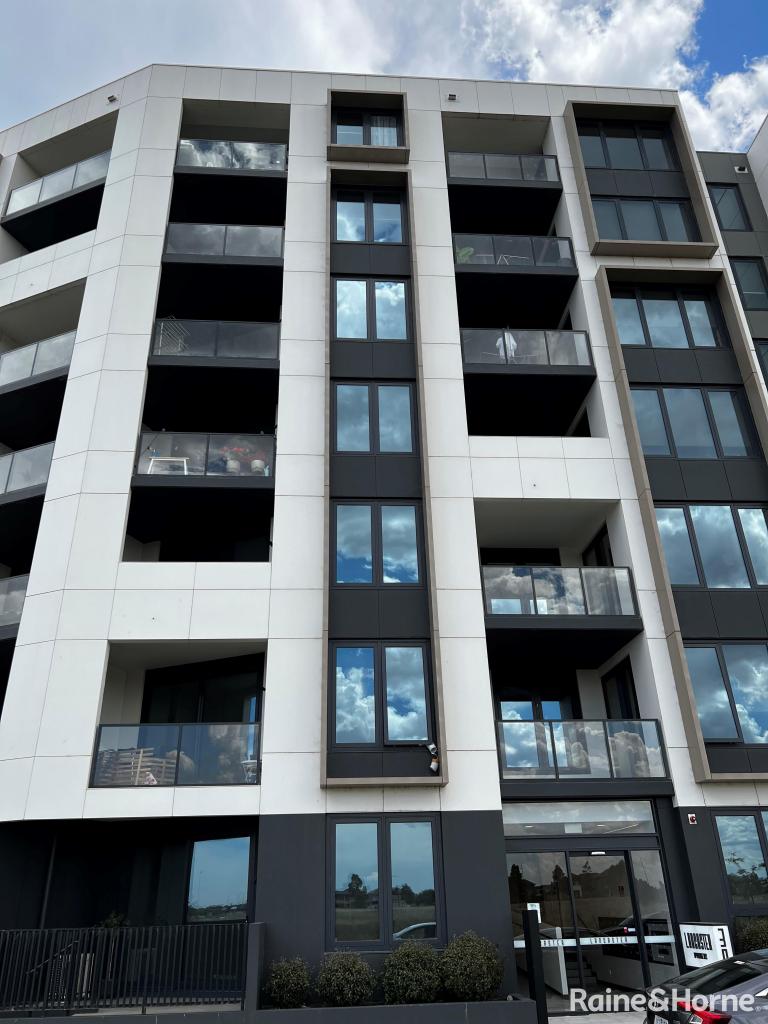 605/30 Clark St, Williams Landing, VIC 3027