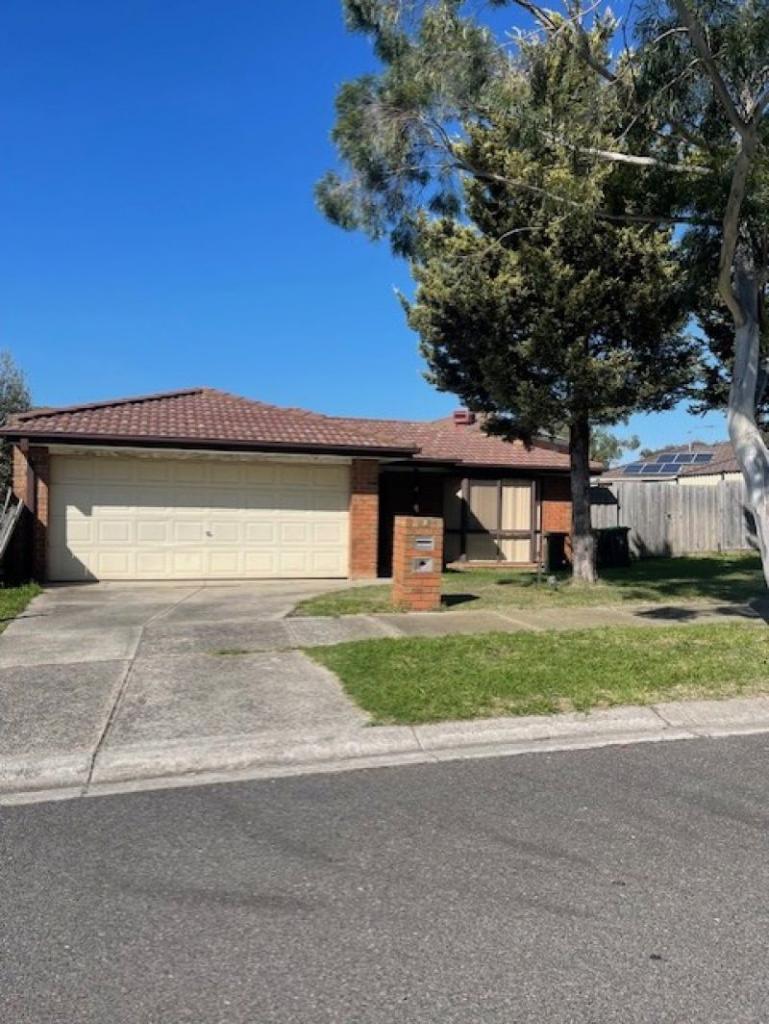 4 Swan Ct, Thomastown, VIC 3074