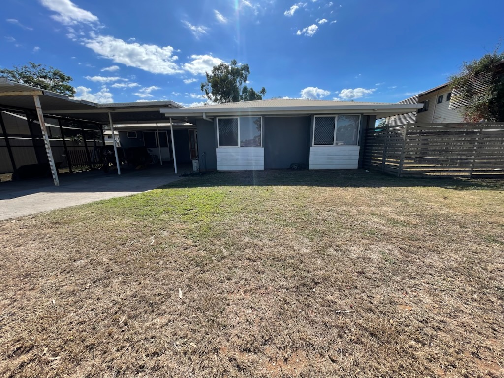 42 Clements St, Moranbah, QLD 4744