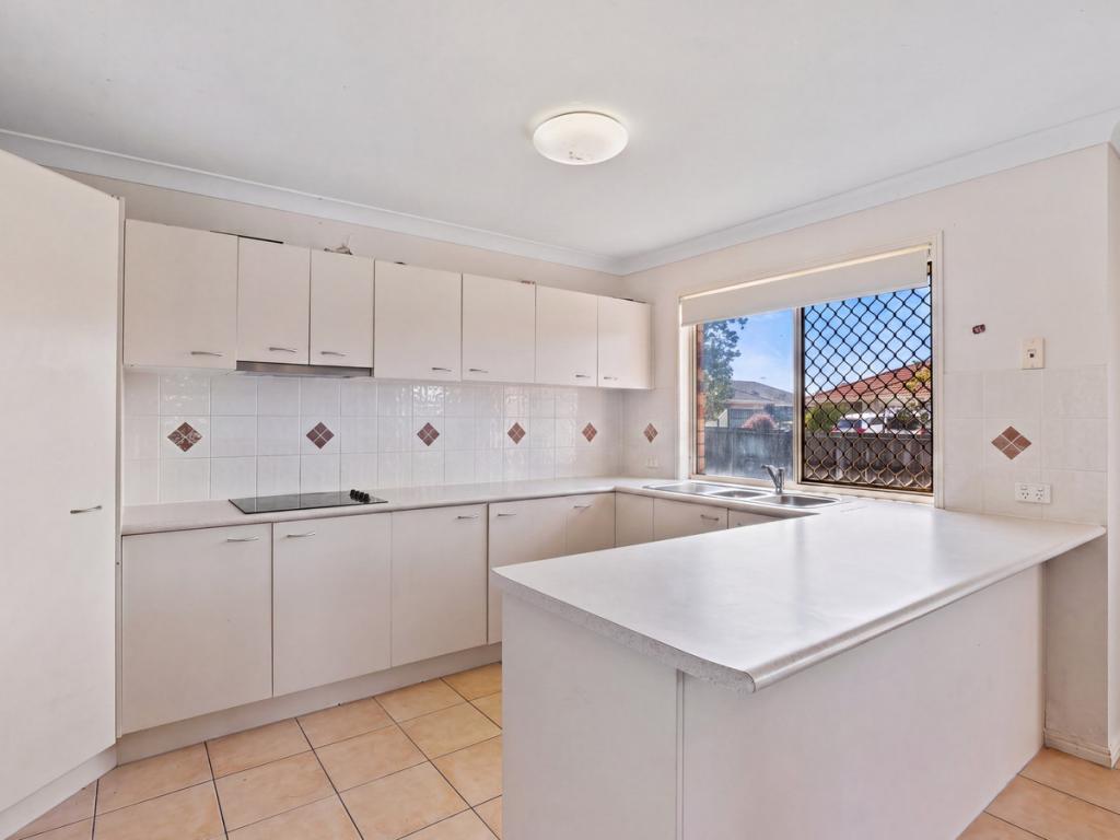 1 Khamu Ct, Crestmead, QLD 4132